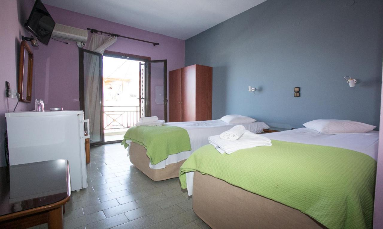 Petania Hotel & Apartments Lixouri Exterior foto