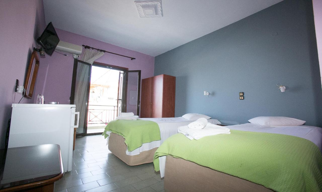 Petania Hotel & Apartments Lixouri Exterior foto