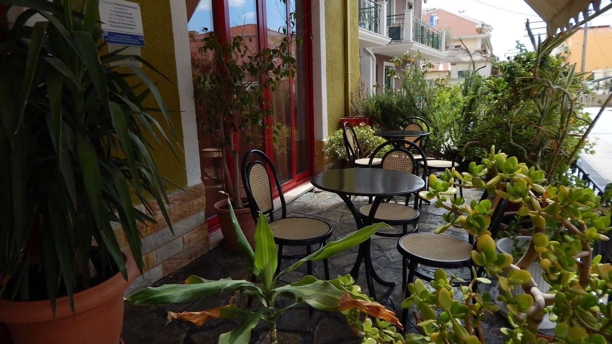Petania Hotel & Apartments Lixouri Exterior foto
